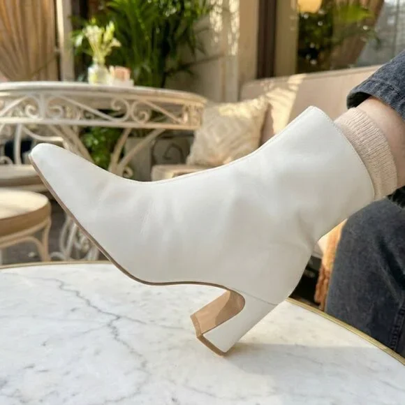 🤍 NWT X2B White Pointed Toe Block Heel Booties 🤍 3” Heel Chic Modern Boots✨ - Picture 4 of 7